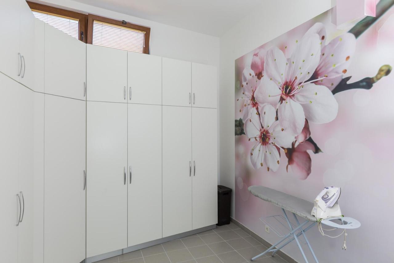 Peragro Apartment *
