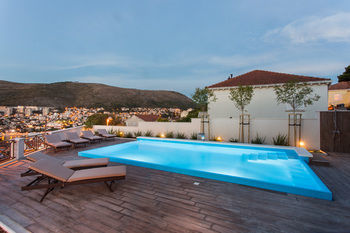 Peragro * Dubrovnik